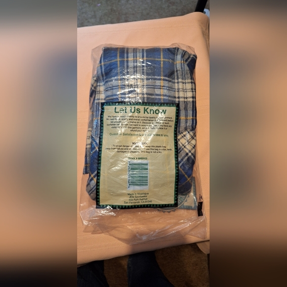 NWOT OZARK TRAIL long sleeve button down flannel shirt Size M - Picture 4 of 5